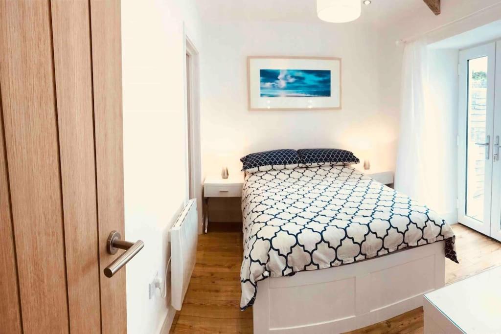 Unique Cornish Cottage Conversion Central Location Редрут Экстерьер фото