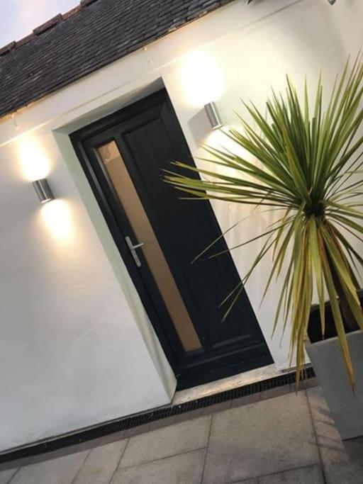 Unique Cornish Cottage Conversion Central Location Редрут Экстерьер фото