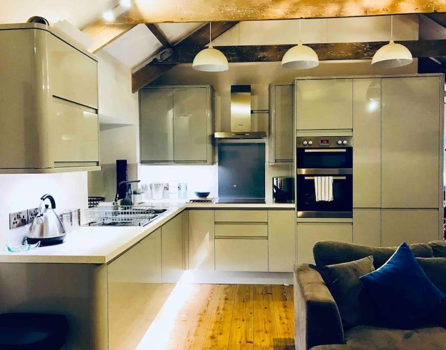 Unique Cornish Cottage Conversion Central Location Редрут Экстерьер фото