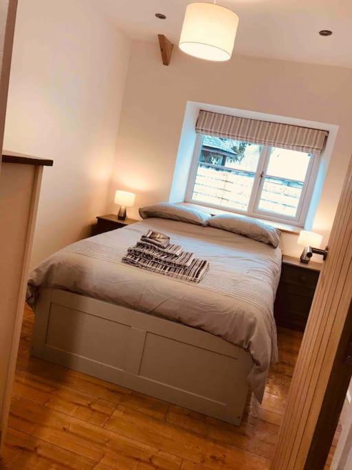 Unique Cornish Cottage Conversion Central Location Редрут Экстерьер фото